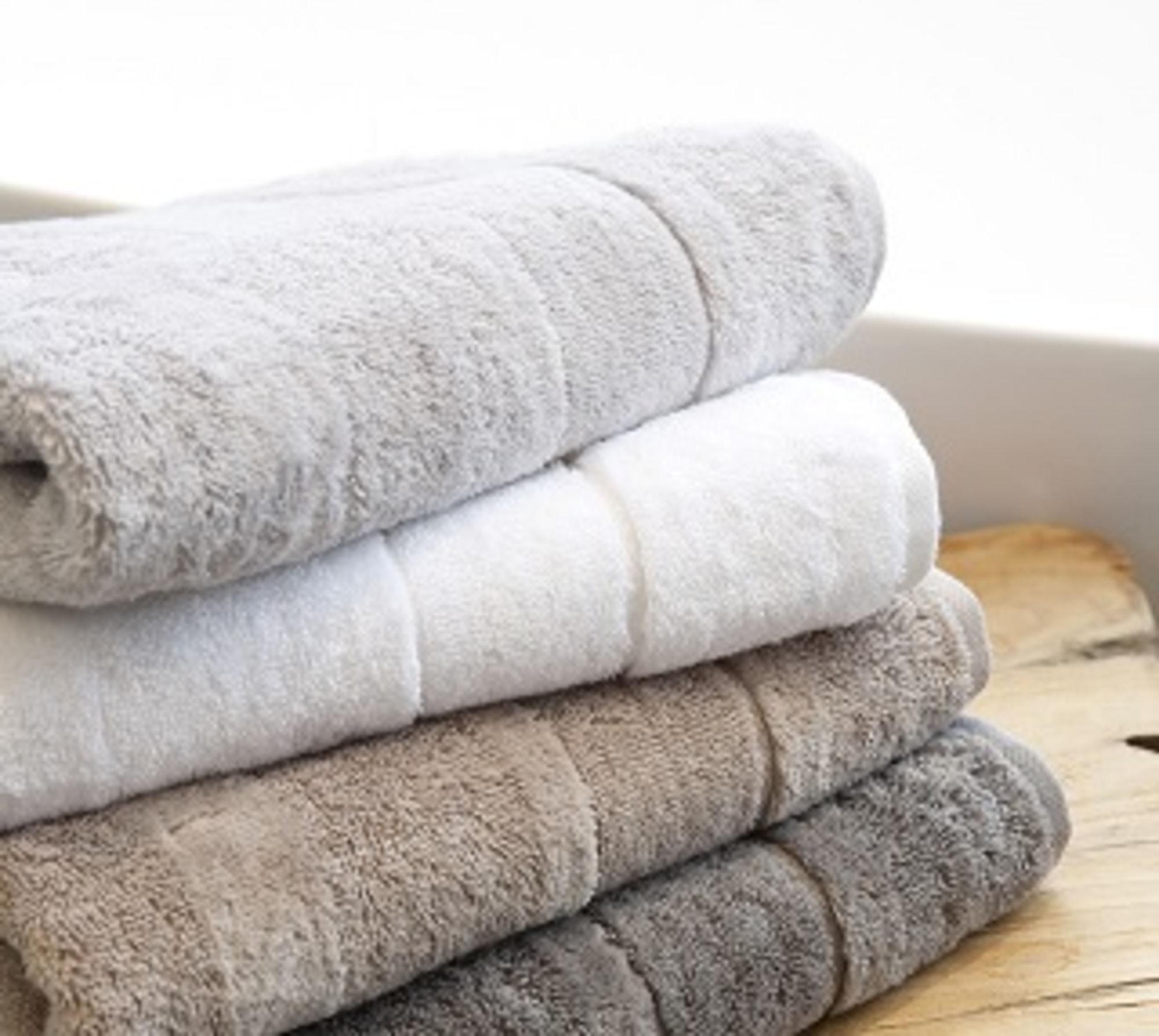 Sengesett og håndklær 