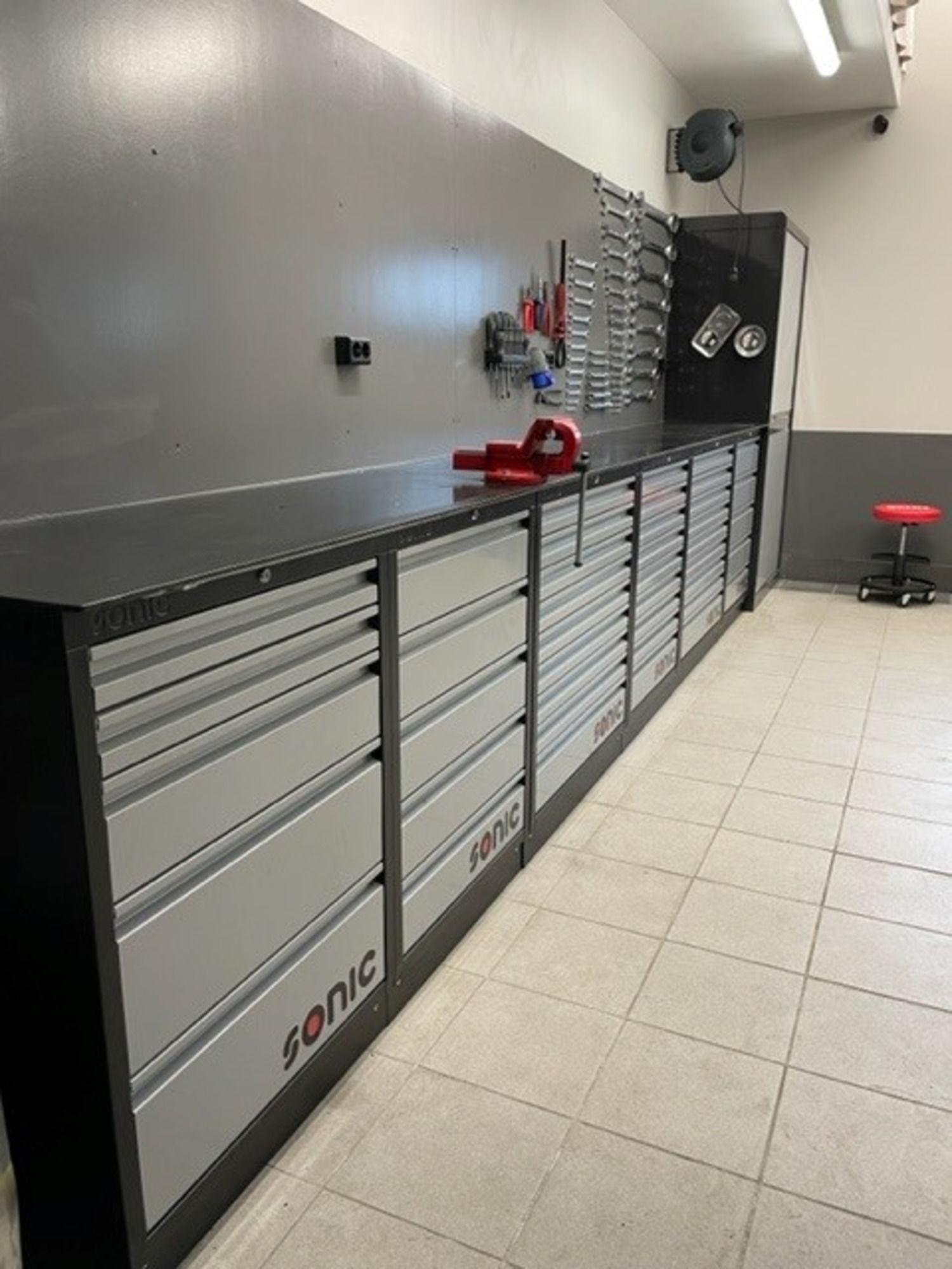 Verksted m/løftebukk